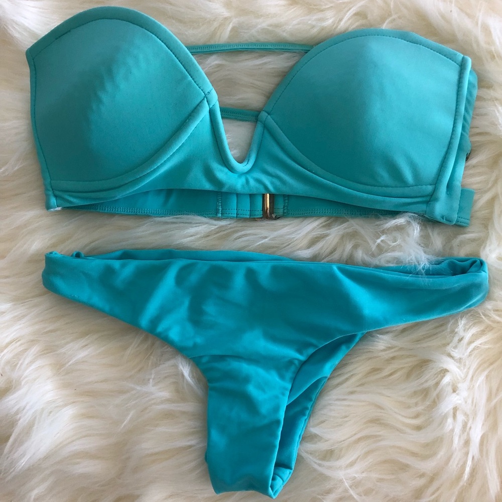 Issa de Mar bikini set in turquoise